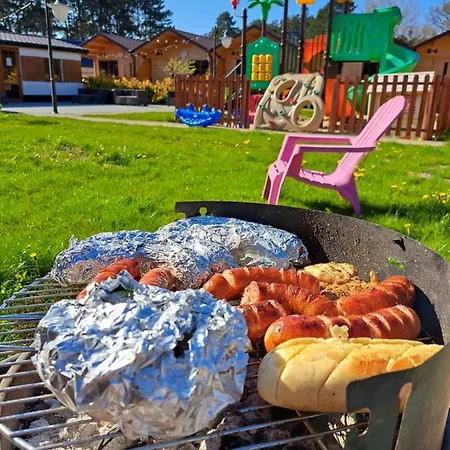 Tropikana Domki, 롯지 *