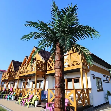 롯지 Tropikana Domki, *