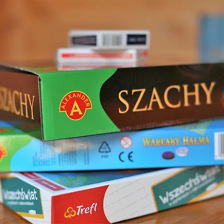 Tropikana Domki, 미엘노