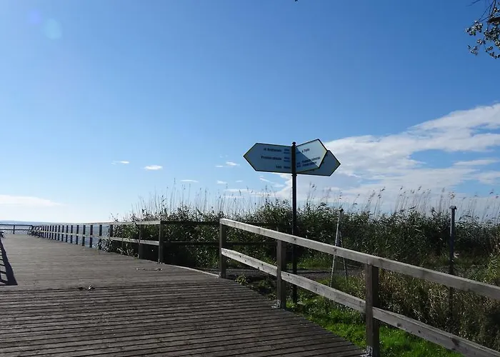 山林小屋 Tropikana Domki, *