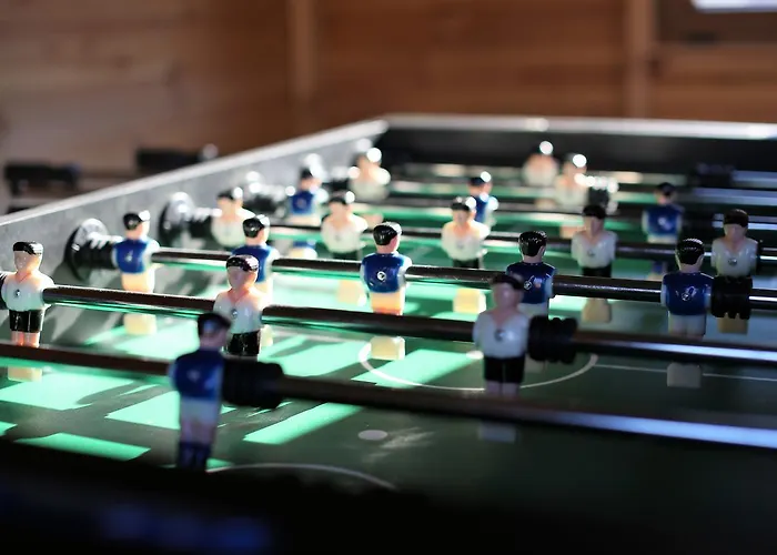 Tropikana Domki, * 梅尔诺